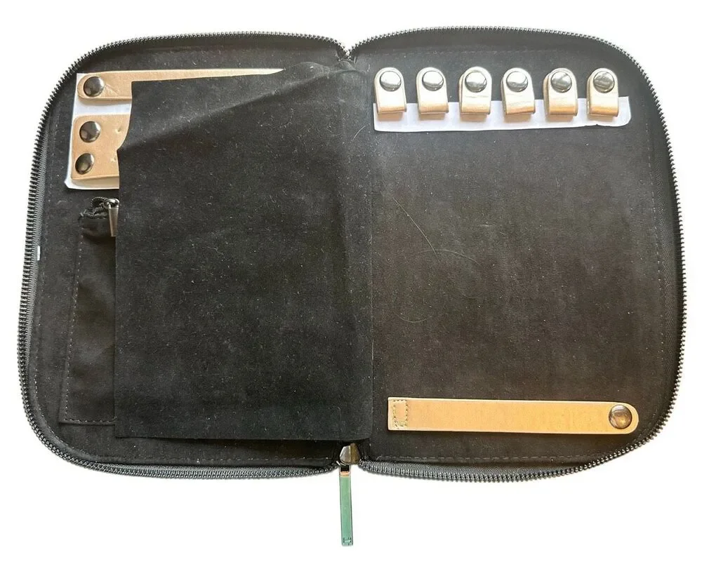 Halston Vintage Jewelry Case Gold New no tags